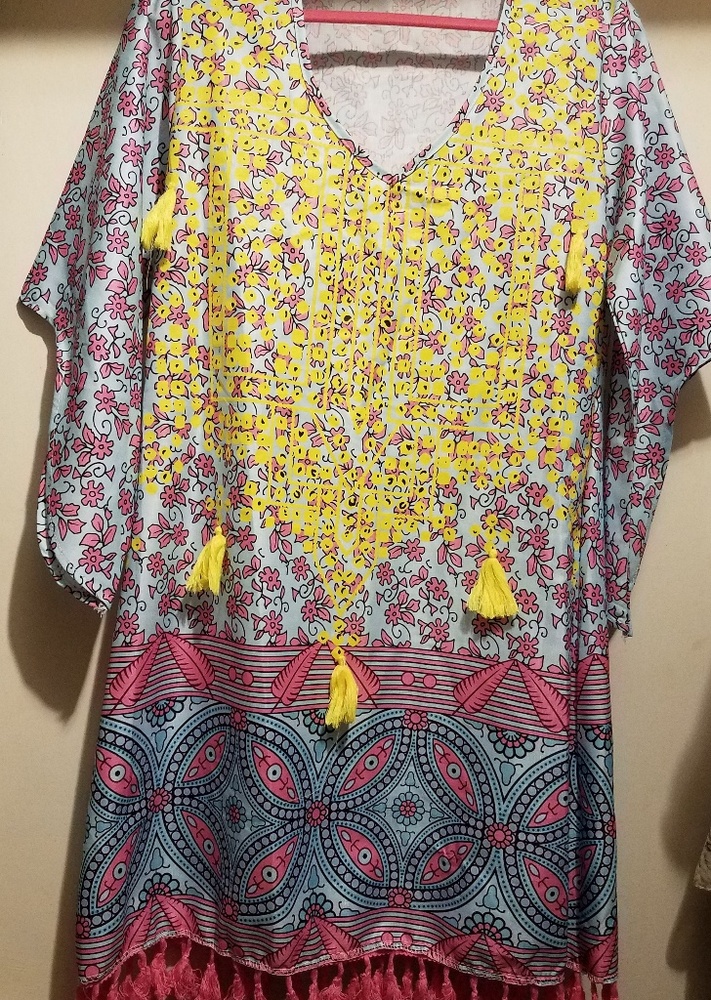 Womens dress. Could also be a swimsuit coverup